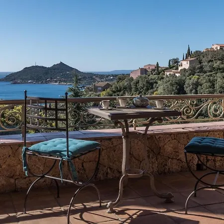 Aurelie, Vue Mer, Cote D'azure Villa Saint-Raphaël